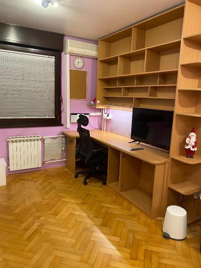 Ferienwohnung Self Check-In Studio With Wi-Fi And Parking Place Zagreb Exterior foto